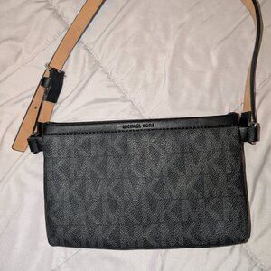 Michael Kors Waist Bag